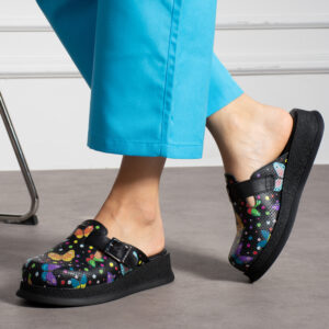 Sabot da lavoro in pelle nera / Sabot da lavoro in pelle nera /