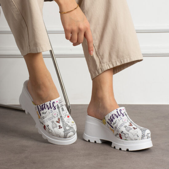 Alternative view of Sabot punta chiusa in pelle  con plateau per donna