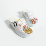 Zoccoli da lavoro anatomiche da donna con zeppa per cucina / Zoccoli da lavoro anatomiche da donna con zeppa per cucina /