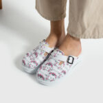 Zoccoli anatomici da lavoro con zeppa e stampa colorata / Zoccoli anatomici da lavoro con zeppa e stampa colorata /