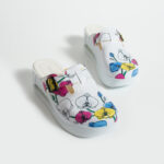 Zoccoli anatomici da lavoro con zeppa e stampa colorata /