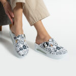 Zoccoli anatomici da lavoro con zeppa e stampa colorata / Zoccoli anatomici da lavoro con zeppa e stampa colorata /