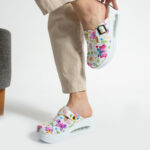 Zoccoli anatomici da lavoro con zeppa e stampa colorata / Zoccoli anatomici da lavoro con zeppa e stampa colorata /