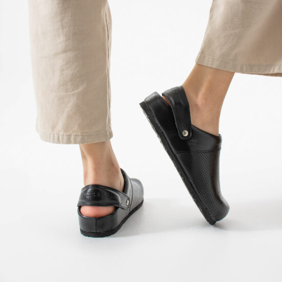 Alternative view of Sabot da donna bassi neri in pelle