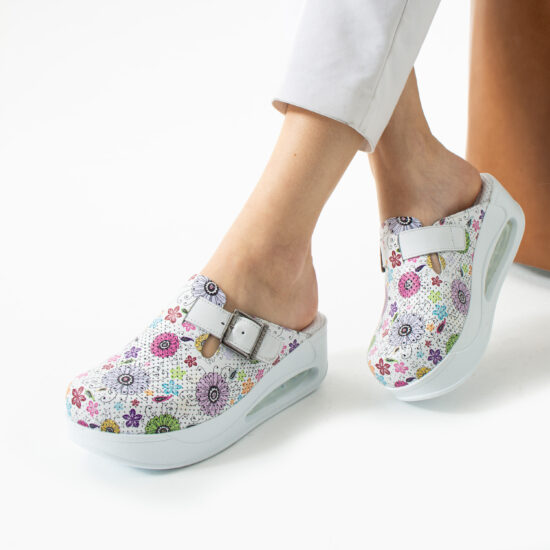 Alternative view of Ciabatte chiuse da lavoro in pelle con piattaforma