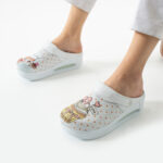 Sabot da lavoro in pelle con zeppa e cinturino dietro per cucina / Sabot da lavoro in pelle con zeppa e cinturino dietro per cucina /