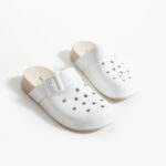 Ciabatte di gomma donna con fori bianche /