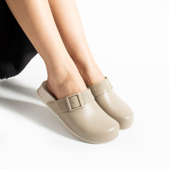 Alternative view of Ciabatte di gomma donna chiuse beige chiaro