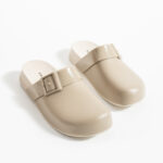 Ciabatte di gomma donna chiuse beige chiaro /