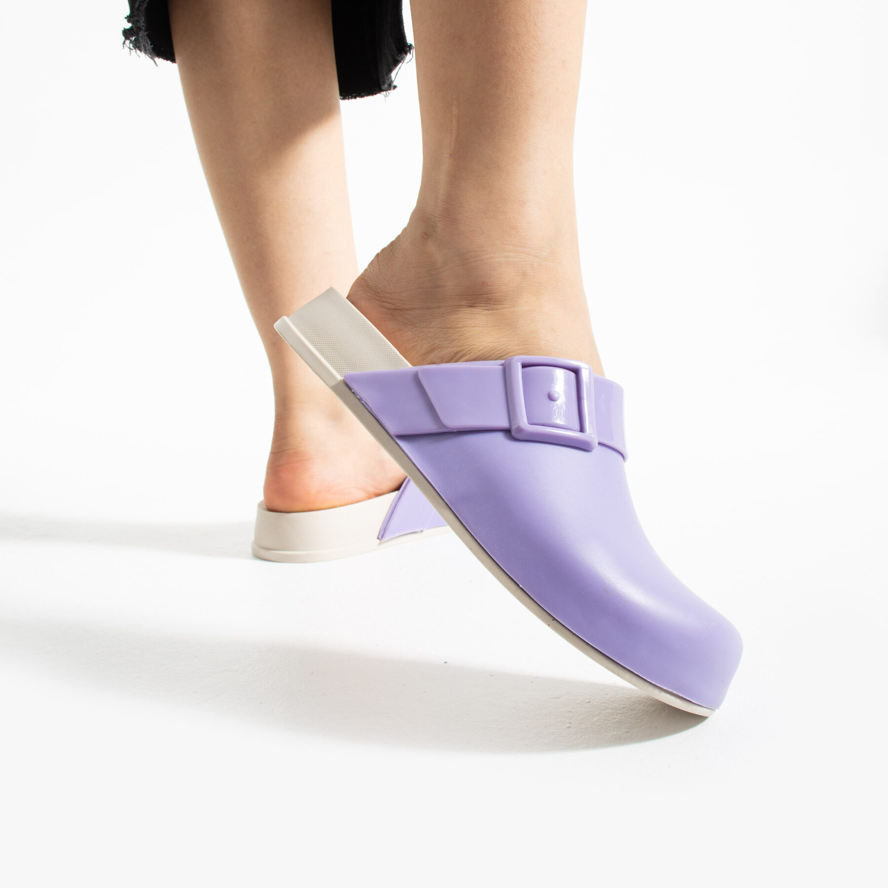 Ciabatte di gomma donna chiuse viola