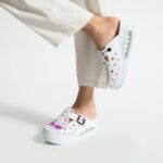 Zoccoli anatomici da lavoro con zeppa e stampa colorata / Zoccoli anatomici da lavoro con zeppa e stampa colorata /