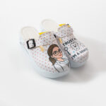 Zoccoli sanitari da donna con zeppa per dentista / Zoccoli sanitari da donna con zeppa per dentista /