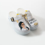 Zoccoli sanitari da donna con zeppa per estetiste / Zoccoli sanitari da donna con zeppa per estetiste /