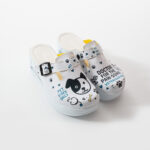 Zoccoli sanitari da donna con zeppa per veterinari / Zoccoli sanitari da donna con zeppa per veterinari /