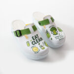 Zoccoli sanitari da donna con zeppa per cucina / Zoccoli sanitari da donna con zeppa per cucina /