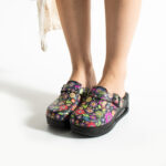 Zoccoli anatomici da lavoro con zeppa e stampa colorata / Zoccoli anatomici da lavoro con zeppa e stampa colorata /