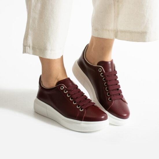 Sneakers da donna in pelle naturale colore bordeaux Sneakers donna colorate 2 Sneakers da donna in pelle naturale colore bordeaux Sneakers donna colorate 2