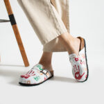 Sabot da donna bassi colorati in pelle /