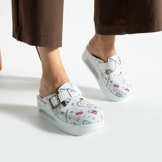 Ciabatte donna sanitarie in pelle con zeppa Zoccoli da lavoro donna Dentisti Ciabatte donna sanitarie in pelle con zeppa