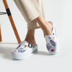 Zoccoli anatomici da lavoro con zeppa e stampa colorata / Zoccoli anatomici da lavoro con zeppa e stampa colorata /