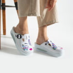 Zoccoli anatomici da lavoro con zeppa e stampa colorata / Zoccoli anatomici da lavoro con zeppa e stampa colorata /