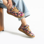 Sneakers donna ergonomiche colorate in pelle /