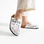 Sabot da donna basso a punta chiusa per maestre d’asilo / Sabot da donna basso a punta chiusa per maestre d’asilo /