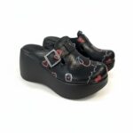 Ciabatte sanitarie in pelle naturale con zeppa alta / Ciabatte sanitarie in pelle naturale con zeppa alta /