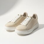 Sneakers da donna in pelle naturale colore beige / Sneakers da donna in pelle naturale colore beige /