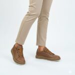 Sneakers donna marroni in pelle naturale /