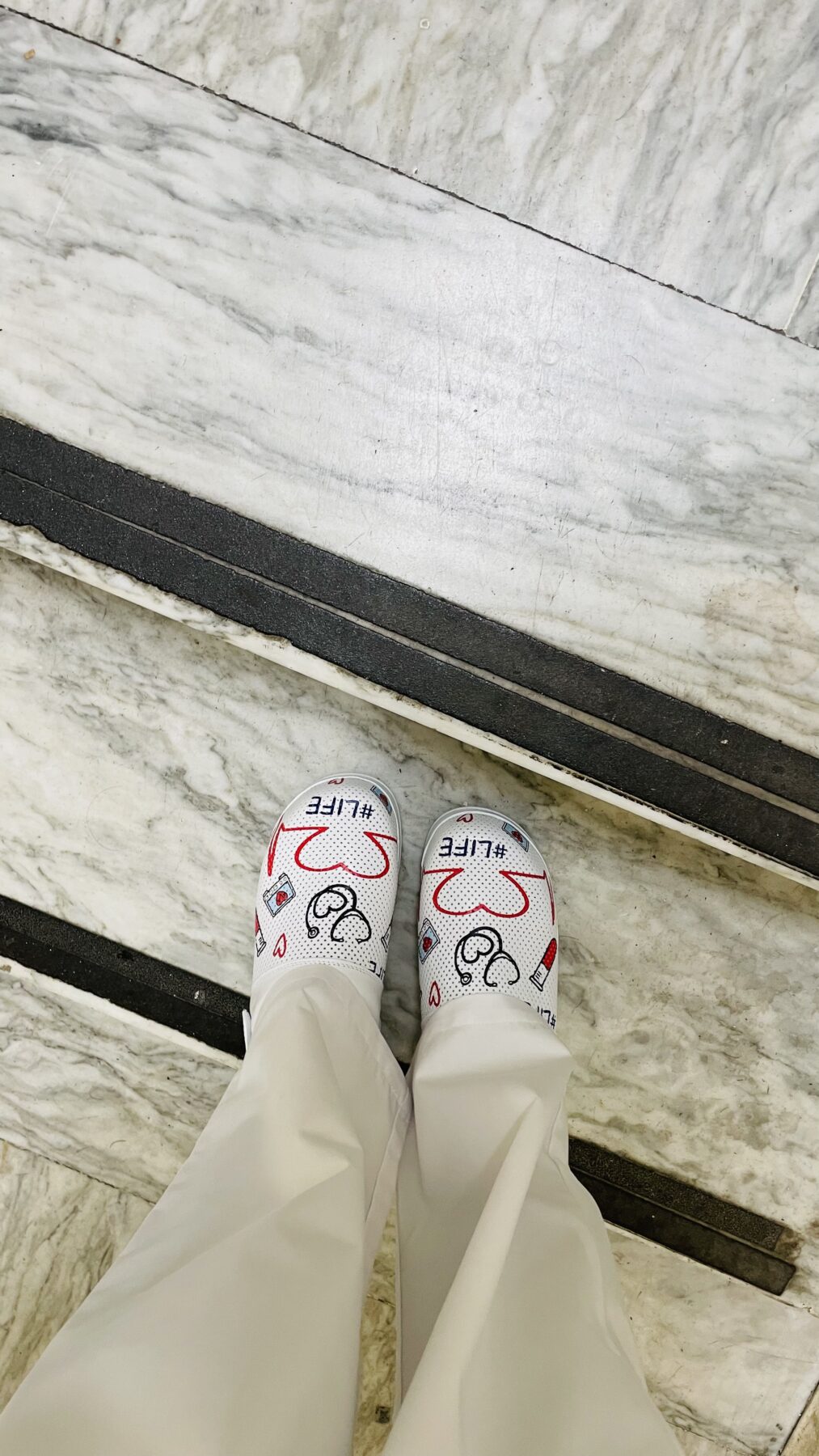 Immagine #1 da Adela Maria Micle