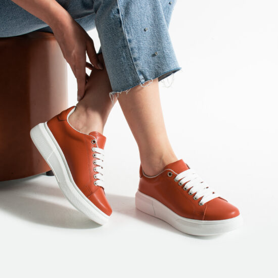 Sneakers da donna rosse leggere in pelle naturale