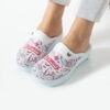 Zoccoli da lavoro da donna in pelle con suola ammortizzata – fantasia Bambas Zoccoli da lavoro donna sabo-airmax-1 6 Zoccoli sanitari da donna in pelle con suola ammortizzata - fantasia Pharmacy