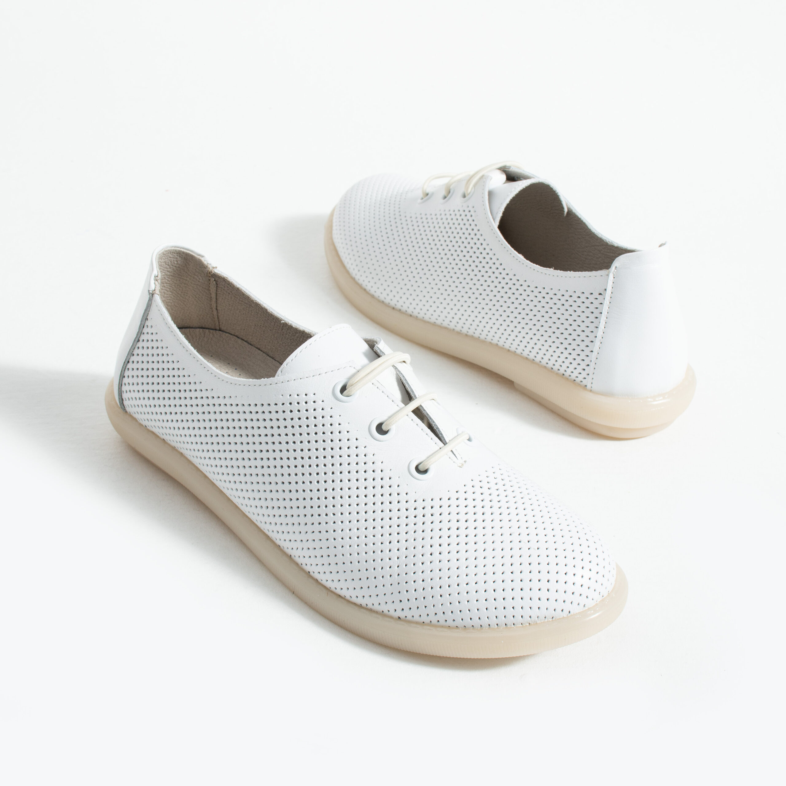 Scarpe comodissime bianche da donna in pelle con memory foam Scarpe casual da donna 6 Scarpe comodissime bianche da donna in pelle con memory foam - vista laterale