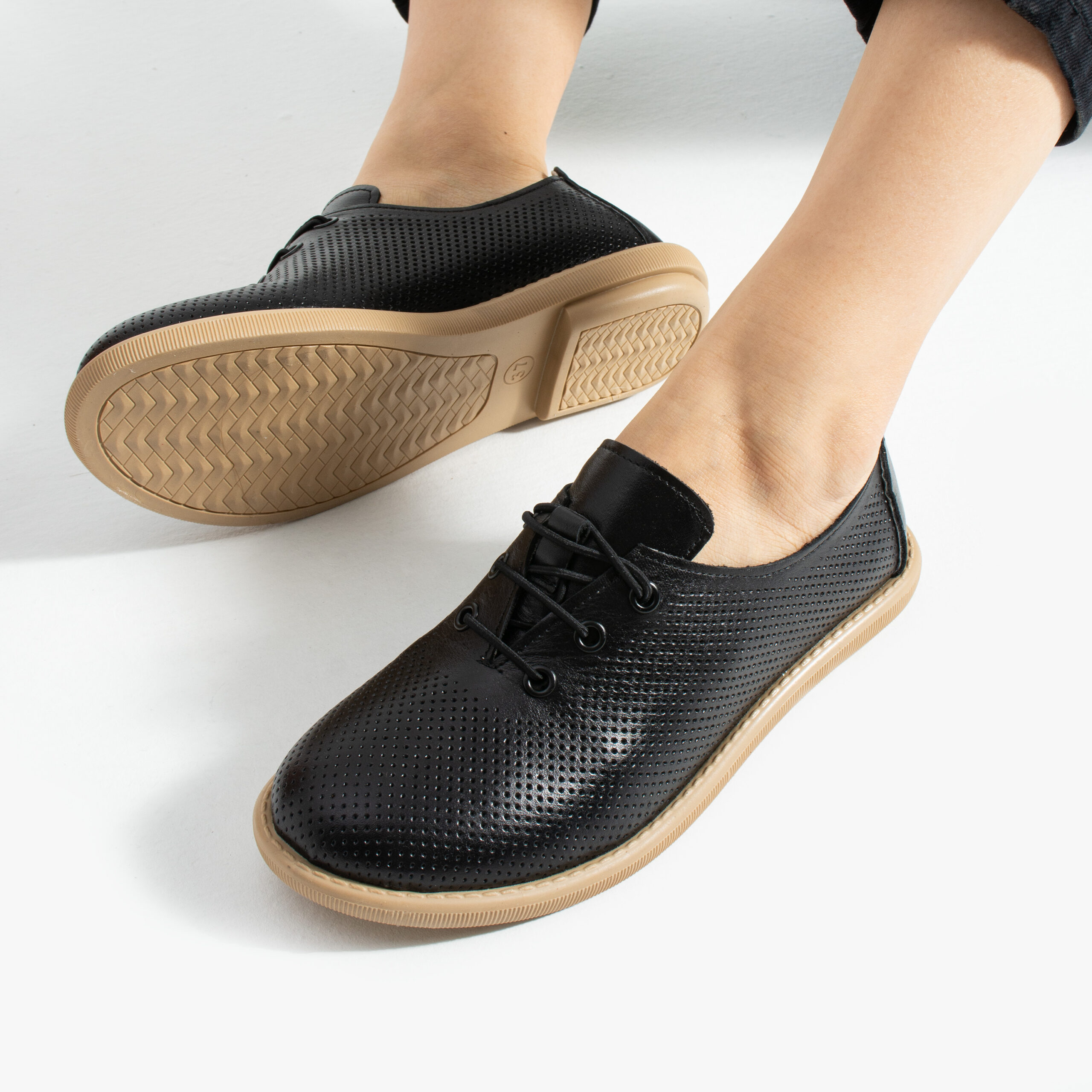 Scarpe comodissime nere da donna in pelle con memory foam Scarpe casual da donna 5 TS Memory Lite 10939 Черен