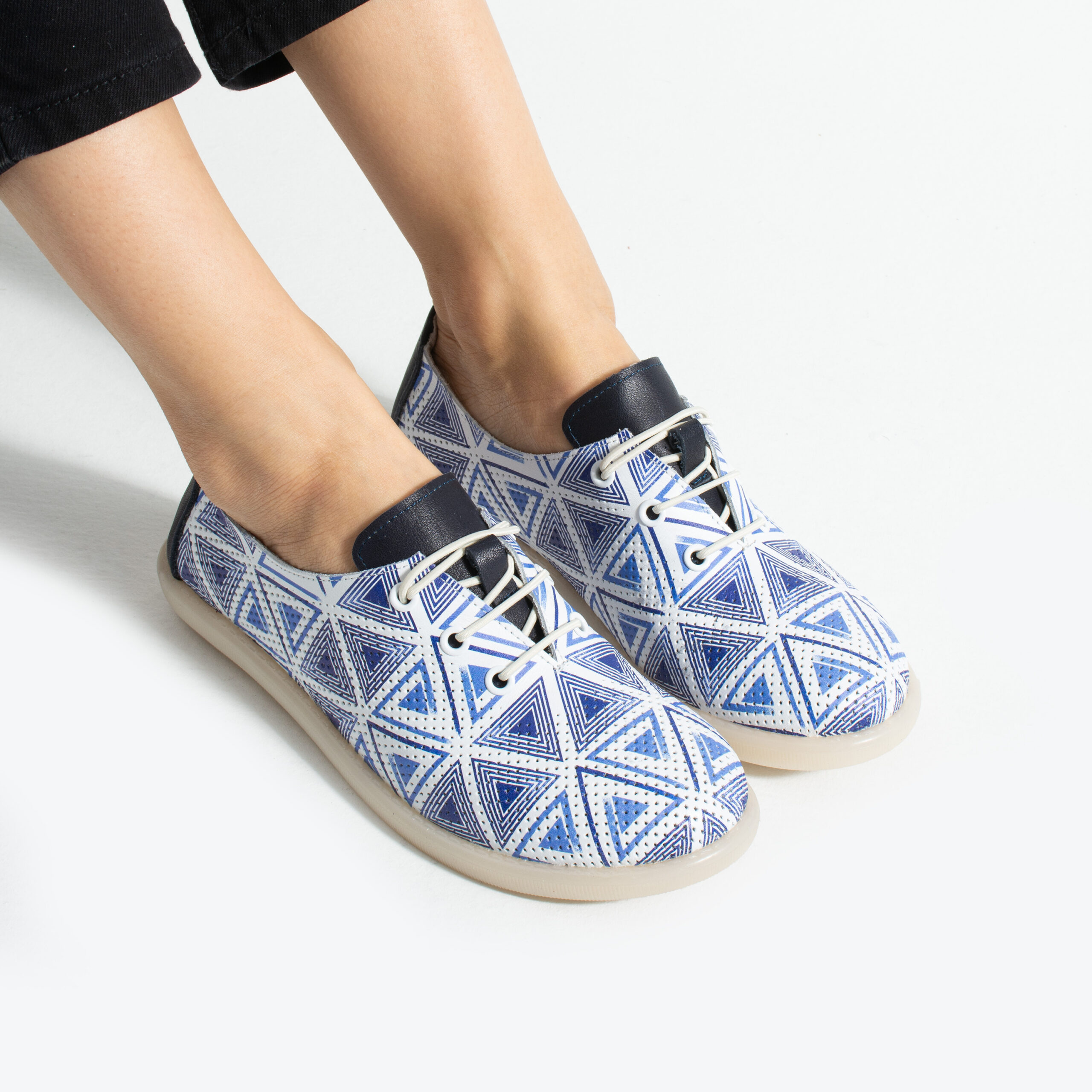 Scarpe comodissime in pelle da donna con memory foam – bianco e blu Scarpe casual da donna Scarpe comodissime in pelle da donna con memory foam – bianco e blu