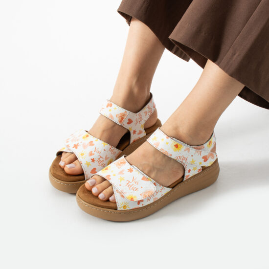 Sandali da donna in pelle con plantare estraibile e strappo Sandali e ciabatte da donna Sandali da donna in pelle con plantare estraibile e strappo