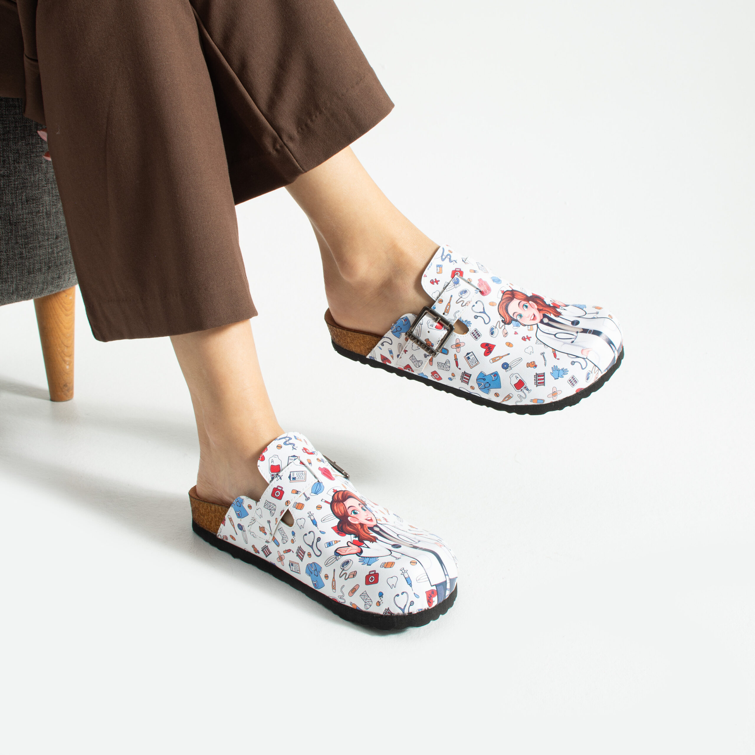 Sabot sanitari da donna bassi per infermieri Sabot da lavoro donna Медицински 4 Sabot sanitari da donna bassi per infermieri — 4
