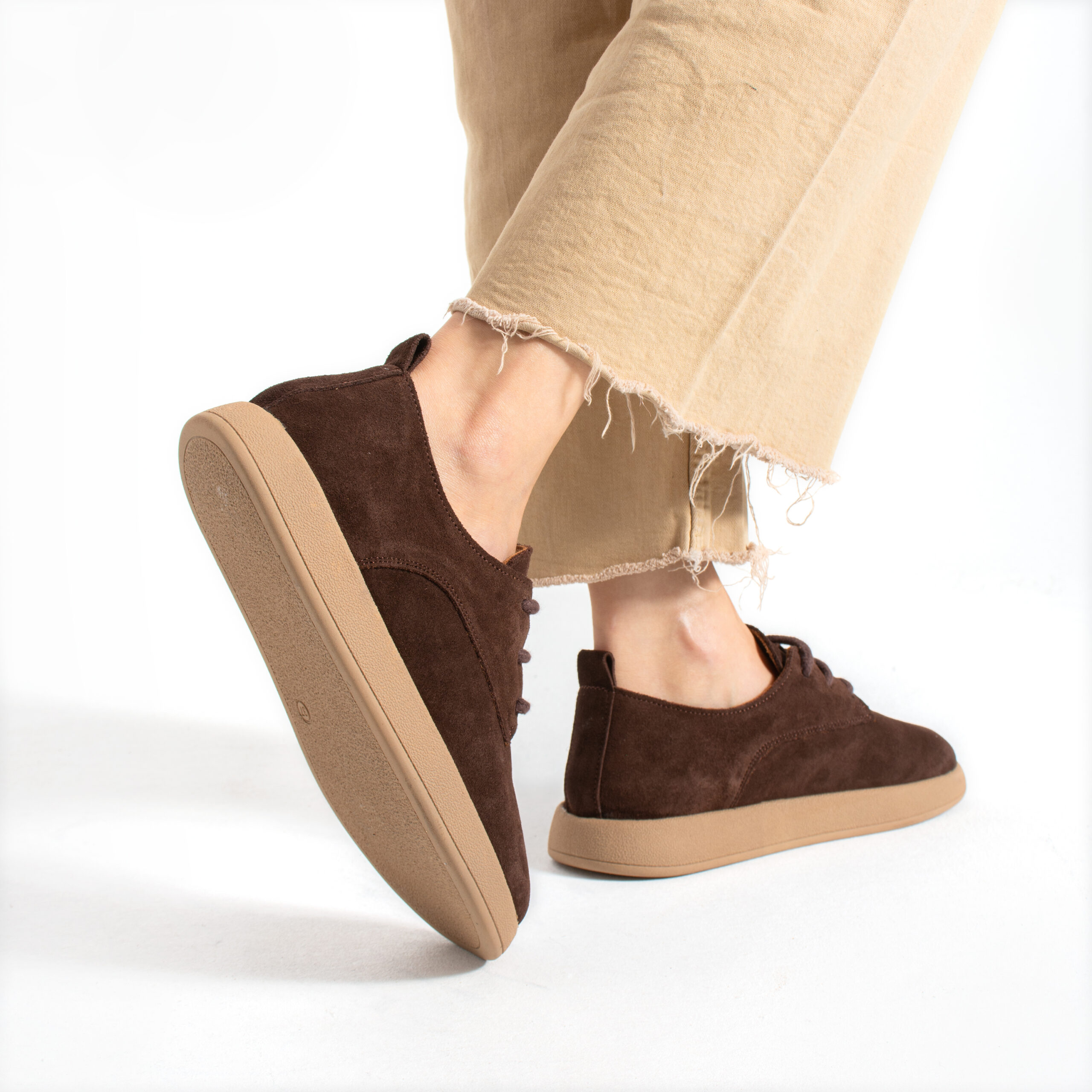 Scarpe da donna in pelle scamosciata con memory foam Scarpe casual da donna 5 TSL Memory Alma Cocoa 10982 Кафяв