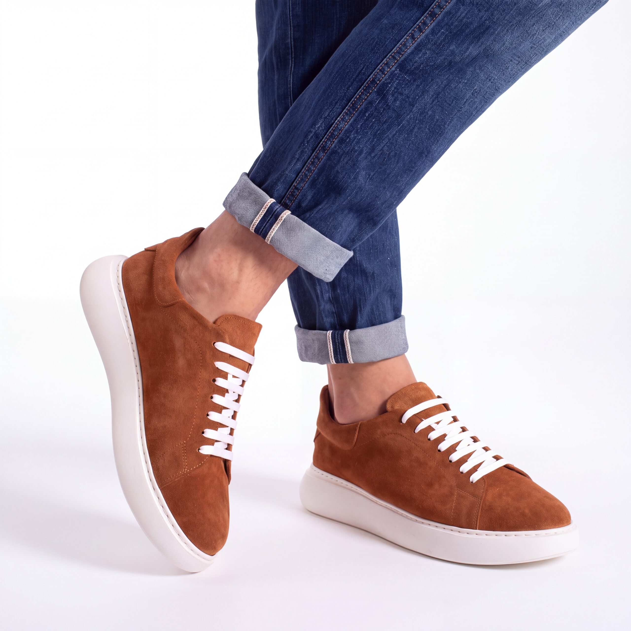 Sneakers uomo in vera pelle scamosciata Sneakers uomo 4 Sneakers uomo in vera pelle scamosciata - Естествен велур