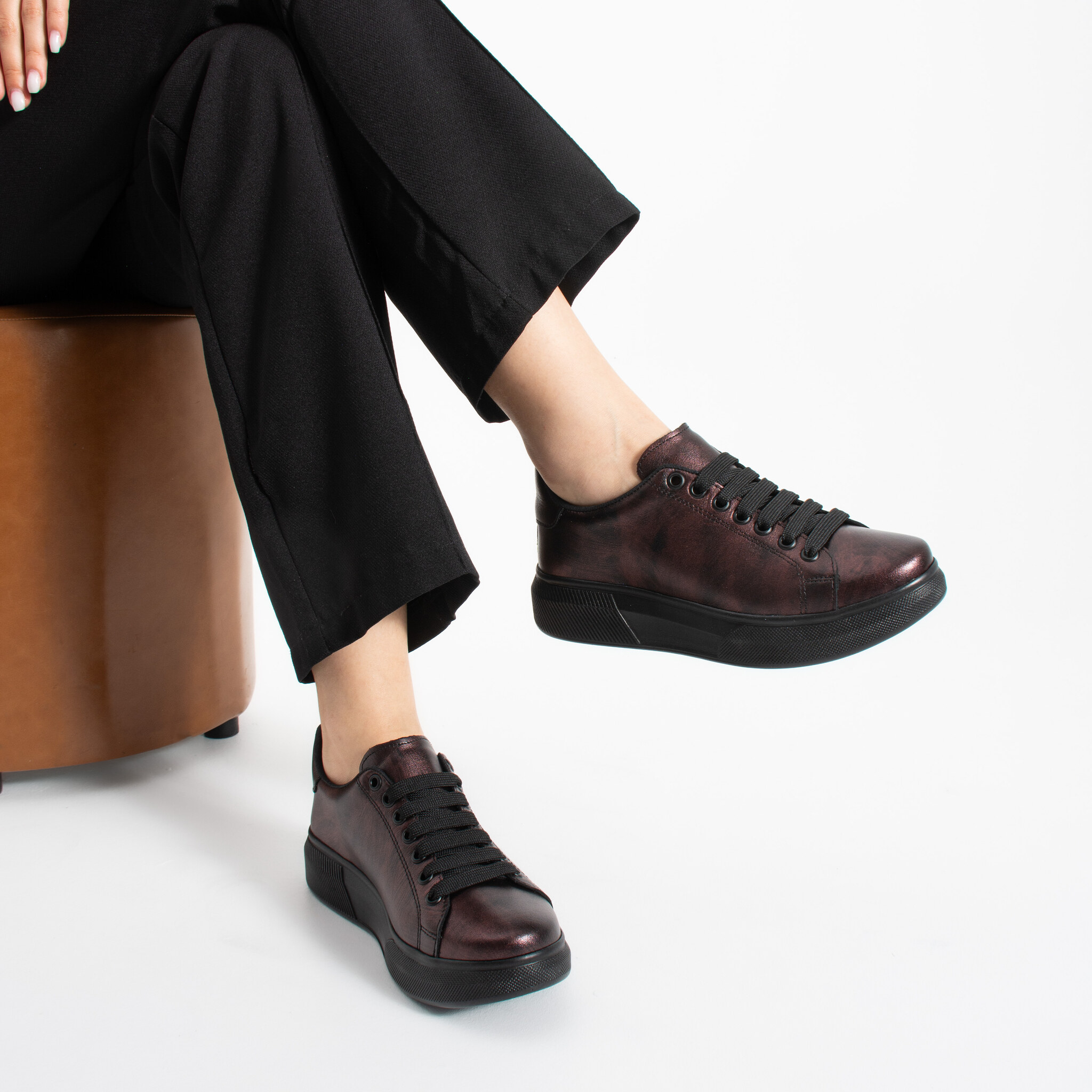 Sneakers eleganti da donna in vera pelle Sneakers da donna 4 Sneakers eleganti da donna in vera pelle - Pelle